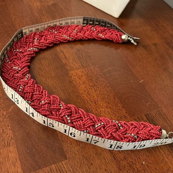 Chunky Red beaded necklace with one strand of rhinestones intertwined - Picture 3 of 5